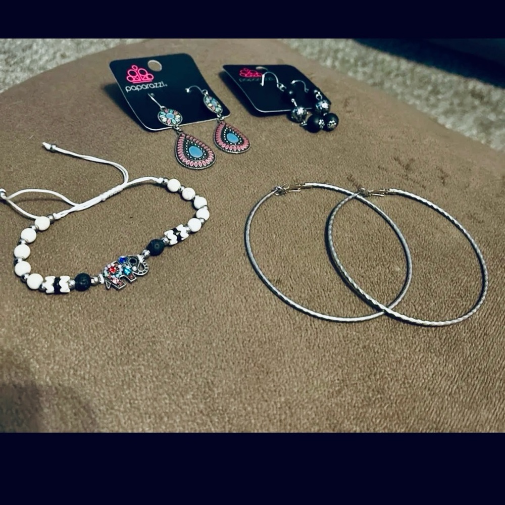 Jewelry lot